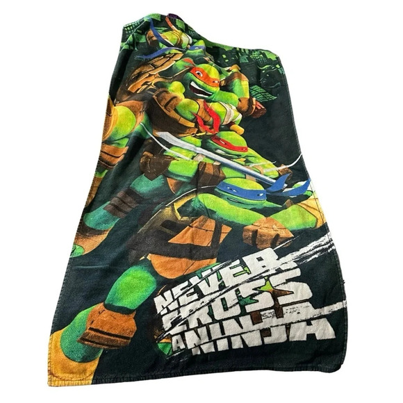 Nickelodeon Teenage Mutant Ninja Turtles 1994 beach towel - Picture 1 of 4